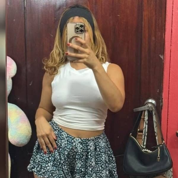 🔥Sexy figure girl at Bambalapitiya kollupitiya 🔥
