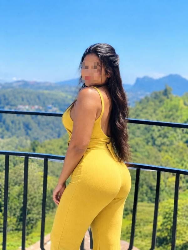 Sexy nithu at Nugegoda
