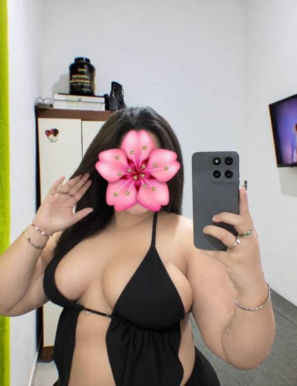 විස්වාසනීය Cam Show එකකින් GF Experience එකක් ලබන්න 🙏🥰🦋👩🏻‍🦳