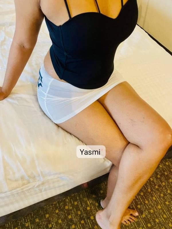Yasmi New Hot Cam & Visit 🩷🚺